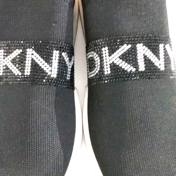 DKNY BLACK WHITE RHINESTONE SLIP-ON SNEAKERS SIZE 5 NWOT - Picture 7 of 14